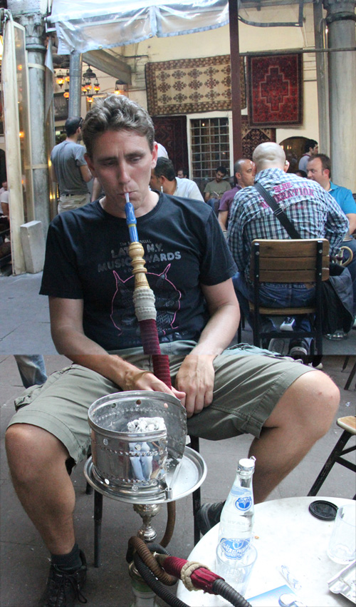 Smokin' the Hooka